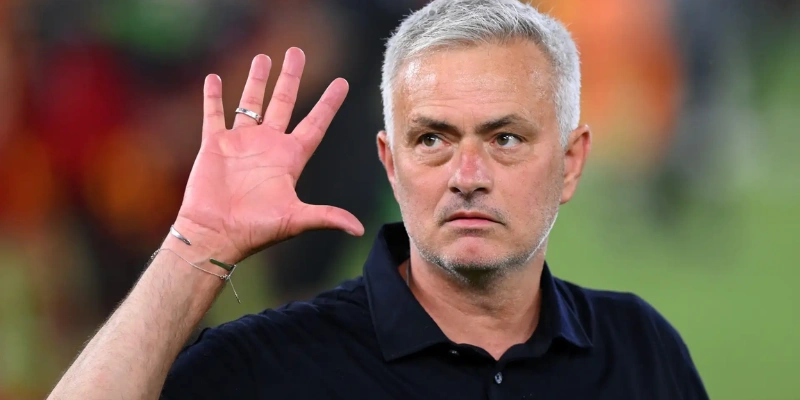 Mourinho Nổi Tiếng Với Lối Chơi Nào