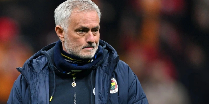 Mourinho Nổi Tiếng Với Lối Chơi Nào