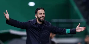 HLV Mới Của Manchester United