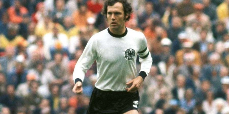 Franz Beckenbauer: Huyền Thoại Sân Cỏ Và Di Sản Không Thời Gian 2 Franz Beckenbauer