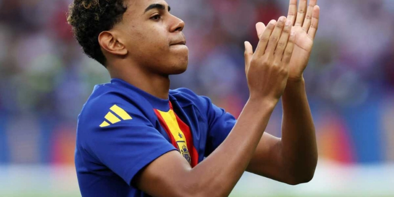 Lamine Yamal: Hiện Tượng Tuổi Teen Định Hình Lại Bóng Đá Thế Giới 2 Lamine Yamal